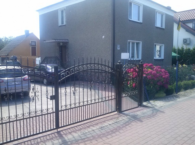 TERO kwatera prywatna wjazd na posesję z ulicy?v=1.0.1